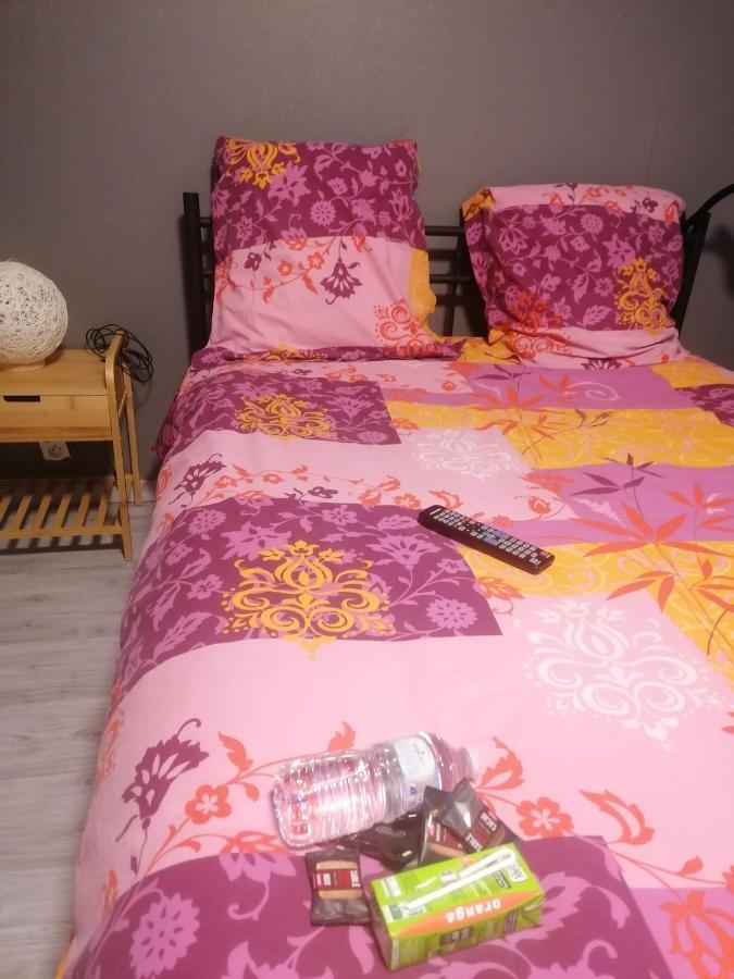 Chambres Dans Maison Familiale แซ็ง-จิฮองส์ ภายนอก รูปภาพ